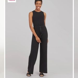 Air essentials jumpsuit. Size L. Regular length. Very black.